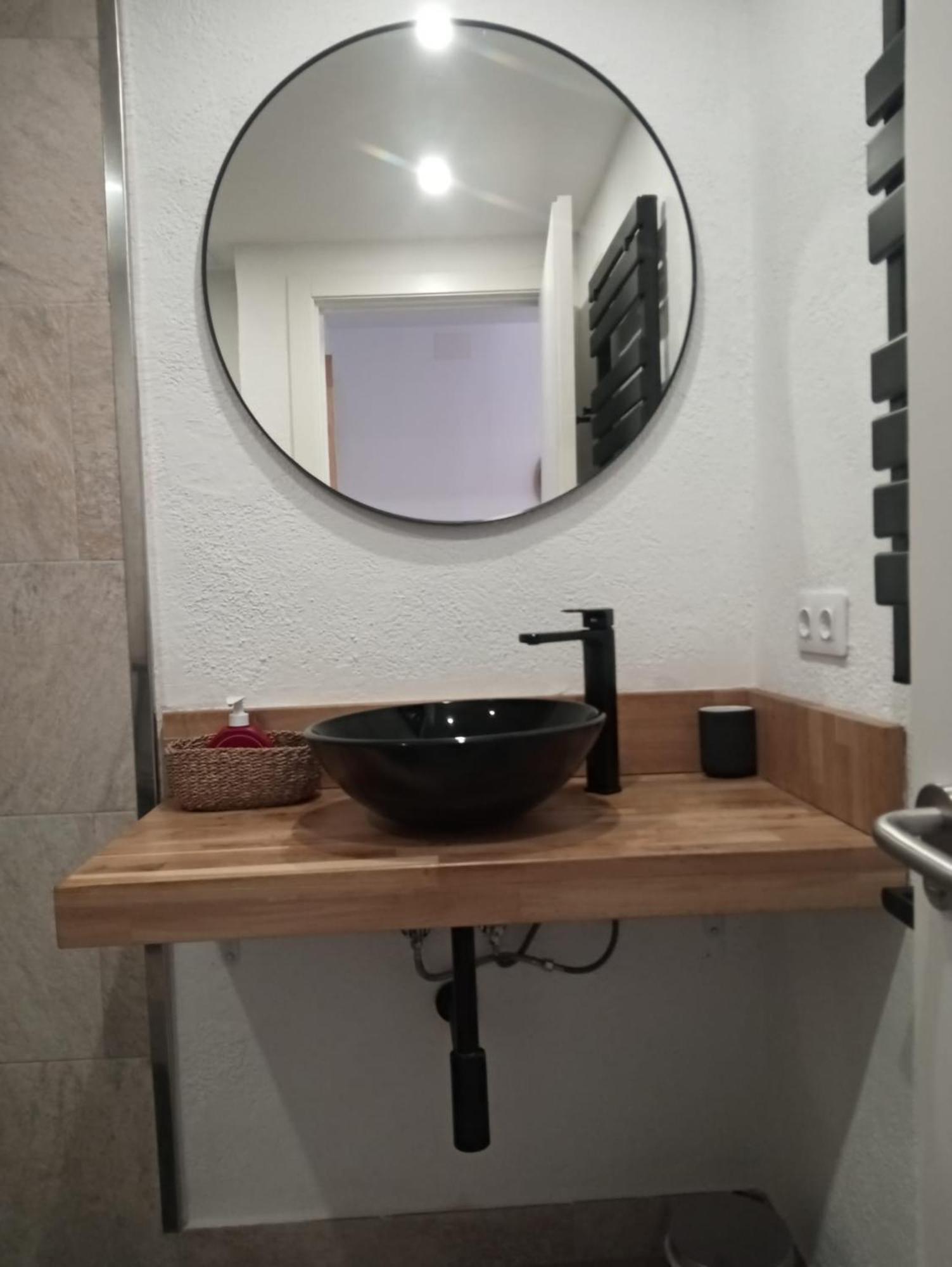 Apartamento Com A Casa Falset Exterior foto